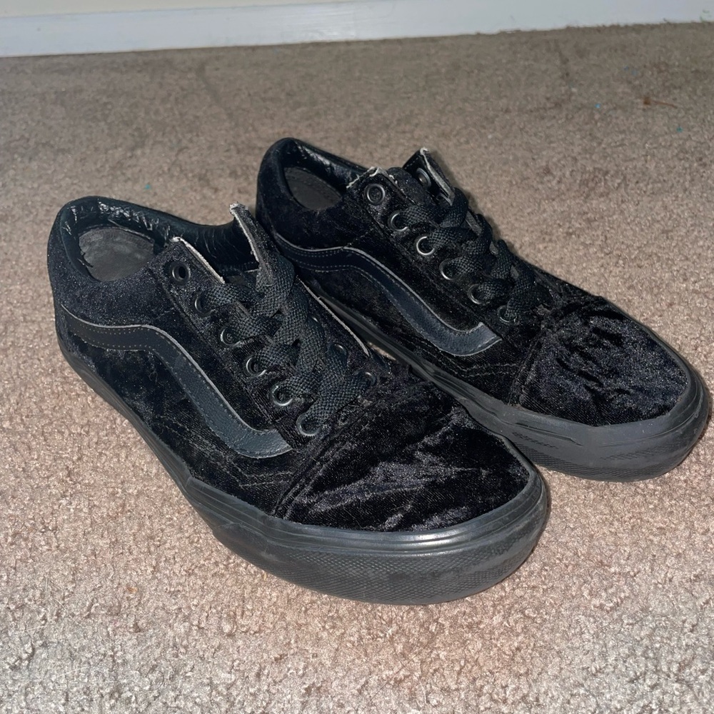 Black Velvet Vans Skate Sneakers Shoes W 7.5 M 6